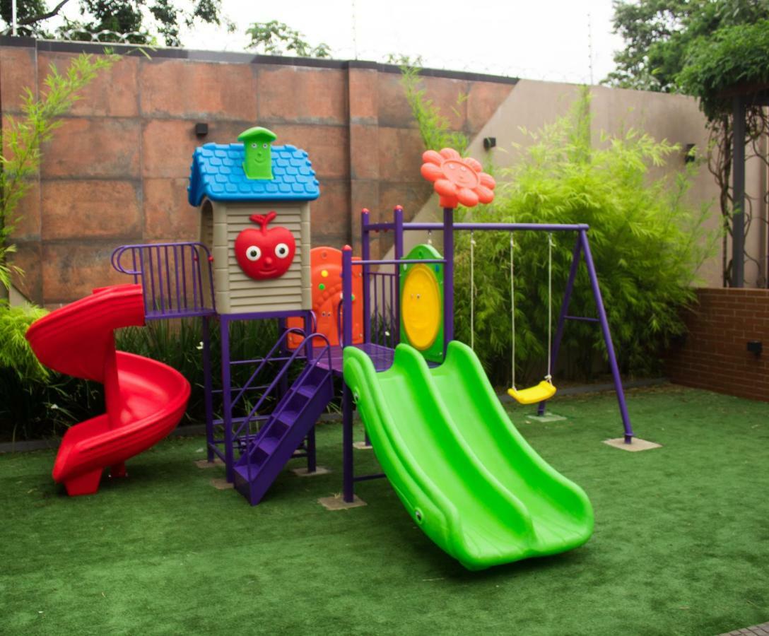 סיודד דל אסטה Nova Hotel מראה חיצוני תמונה
